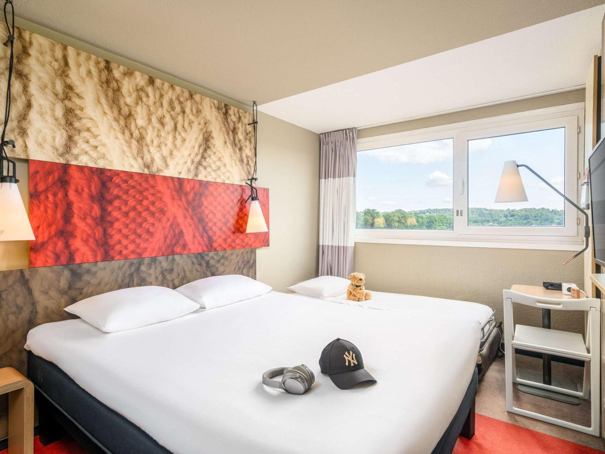 Ibis Lyon Villefranche Sur Saone 3*