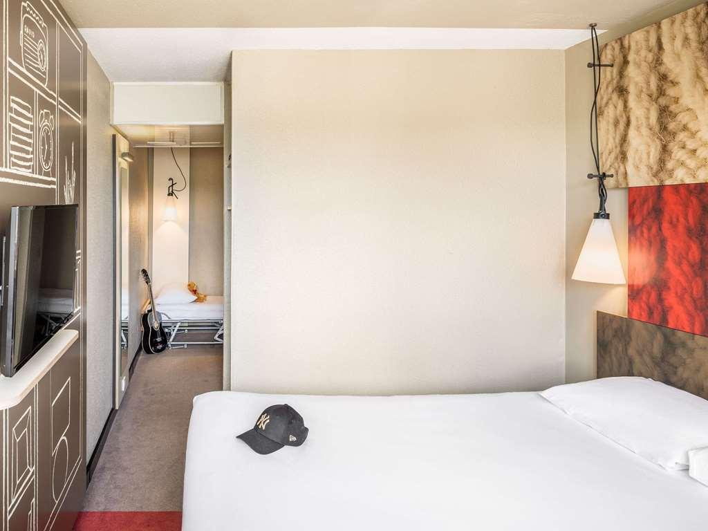 Ibis Lyon Villefranche Sur Saone Hotel